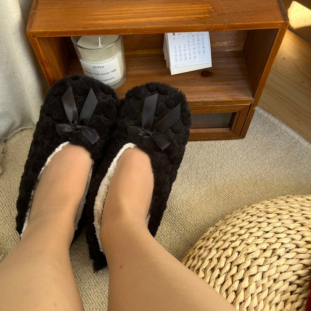 Warm and Cozy Women's Indoor Slippers